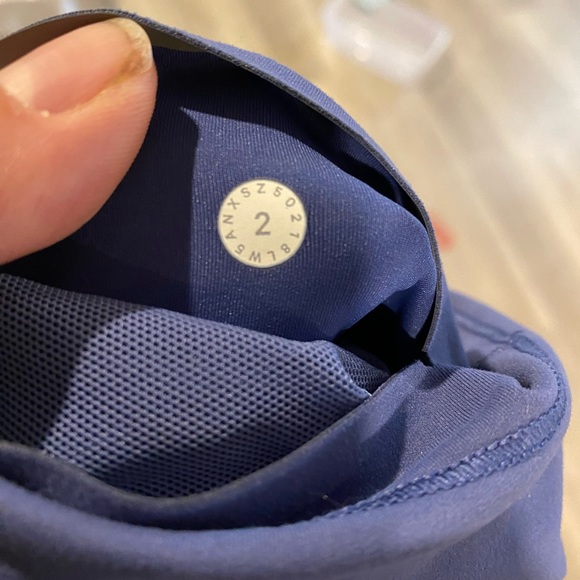 Lululemon pants - Picture 2 of 5